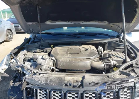 2021 Jeep Grand Cherokee Laredo X 4X4 из США, поврежденный, VIN 1C4RJFAG0MC777530